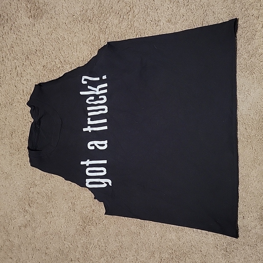 Kip Moore Got a Truck? Sz S Black Crop Top